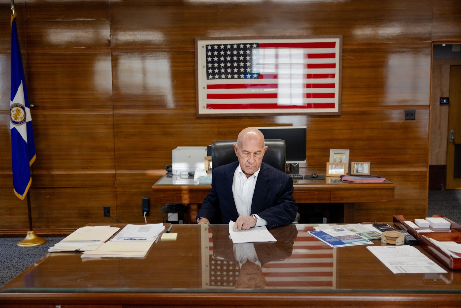 Whitmire move from legislature to City Hall sometimes bumpy